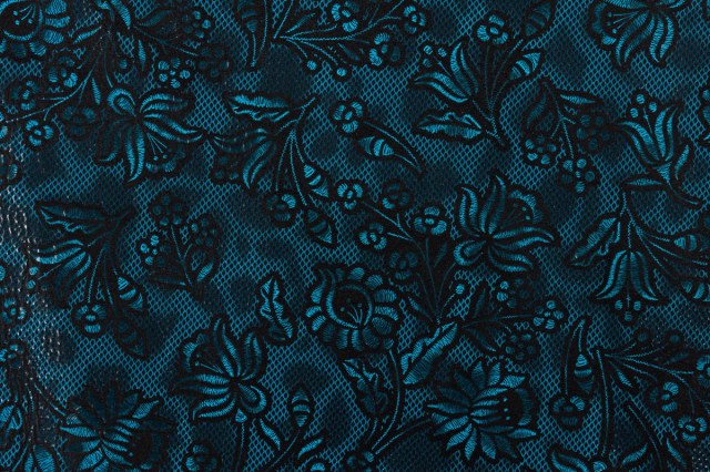 Agnello paillettes motivo fiore lamina foil blu celeste